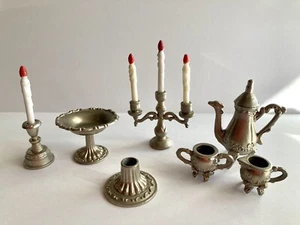 Vintage 1978 Imperial Silberguss Metall Puppenhaus Miniaturen 7 Stück + 4 Kerzen - Bild 1 von 12