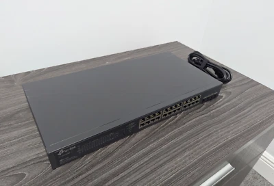 TP-Link TL-SG2428P Gigabit Smart PoE+ Switch | 4x gigabit SFP Slots - Image 1 of 4