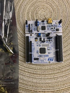 NUCLEO-F401RE STM32 Nucleo-64 Development Board with STM32F401RE MCU, USB, ST... - Afbeelding 1 van 2