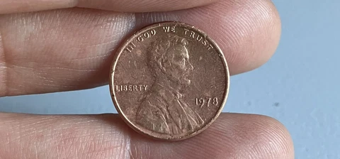 1978 Lincoln Error Penny/ DDO on Date & Liberty/ Rim Die Gouge / No Mint Mark Cover