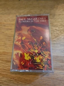 Paul McCartney - Flowers in the Dirt 1989 CASSETTE TAPE LIKE NEW - Picture 1 of 4