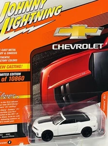 Johnny Lightning “2013 Chevy Camaro ZL1” 1/64 DieCast Car - NEW - Picture 1 of 16