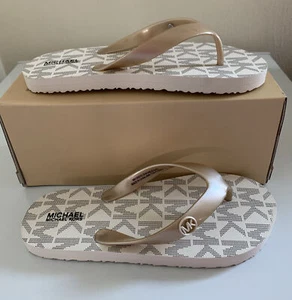 Michael Kors Girls Endine MK Logo Flip Flops Sandals Slippers Thong Vanilla 13 - Picture 1 of 5