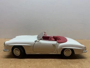 MAISTO MERCEDES BENZ 190SL 1955 1/18 SANS BOITE A9 - Imagen 1 de 5