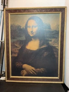 VTG framed print of the Mona Lisa W/Original ornate Floral Design Wooden frame - Picture 1 of 12