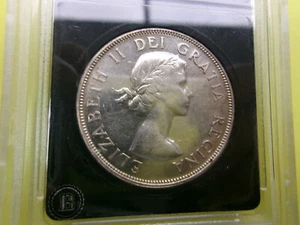 1953 Canadian Elizabeth II Silver Dollar. WDSCS1CN - Picture 1 of 2