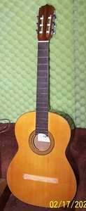 1970's Aria Classical Guitar Model AC-6 *Luthier Project* - Picture 1 of 3