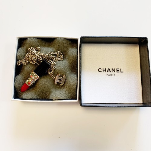 Collana Chanel Motivo Marco Coco Catena Oro Rossetto Ciondolo Donna Accessori