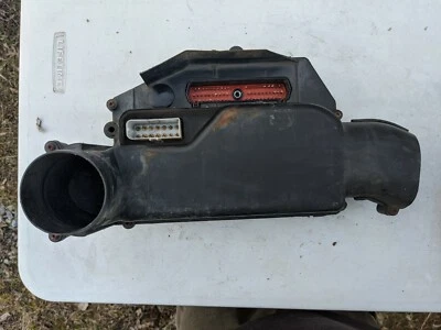 Computadora Dodge Caravan Plymouth Voyager Chrysler motor 4 cilindros ECU ECM 5233592 Foto 1 de 2