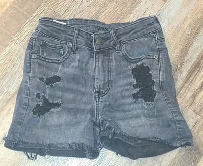 American Eagle Outfitters Women's Black Jean Shorts Size 000 Next Level Stretch - Image 1 of 4