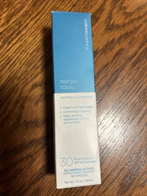 Colorescience • Tint du Soleil SPF 30 UV Protective Foundation • LIGHT • 1oz - Image 1 of 2