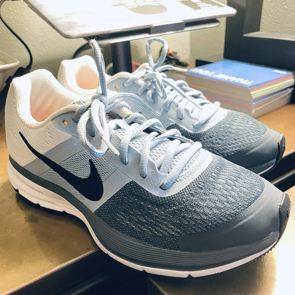 Nike Air Pegasus + 30 Gris Oscuro Gris Claro Naranja Salmón 8.5 EE. UU. 40 EUR Wmns Foto 1 de 4