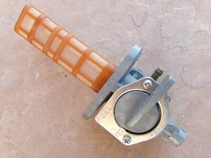 1996 Kawasaki kz1000 police motorcycle fuel gas shutoff valve petcock filter - Picture 1 of 6