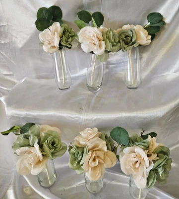 Wedding Table Centerpieces, Floral Reception Centerpieces, Green, Ivory Foto 1 de 4