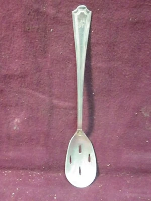 Manchester Sterling Mary Warren  PIERCED OLIVE SPOON  6 1/8" 14g Mono    N  - Image 1 of 4