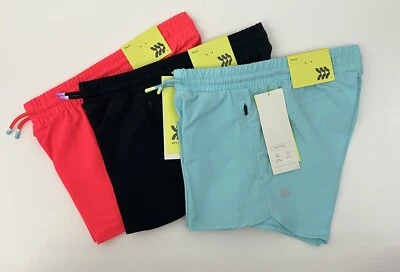 NUEVO CON ETIQUETAS All in Motion Niñas Pantalones Cortos Conjunto de tres Negro Rosa Azul Talla Pequeña Foto 1 de 4