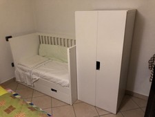 Lettino per bambino completo di materasso e armadio coordinato