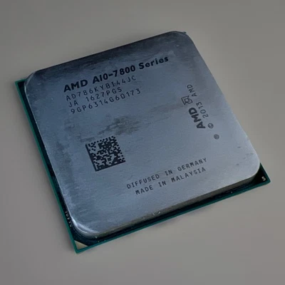 Procesador CPU AMD A10-7860K 3,6 GHz cuatro núcleos (AD786KYBI44JC) Foto 1 de 3
