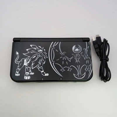 Novo console modelo Nintendo 3DS XL LL Pokemon Solgaleo Lunala versão japonesa [H] - Imagem 1 de 4