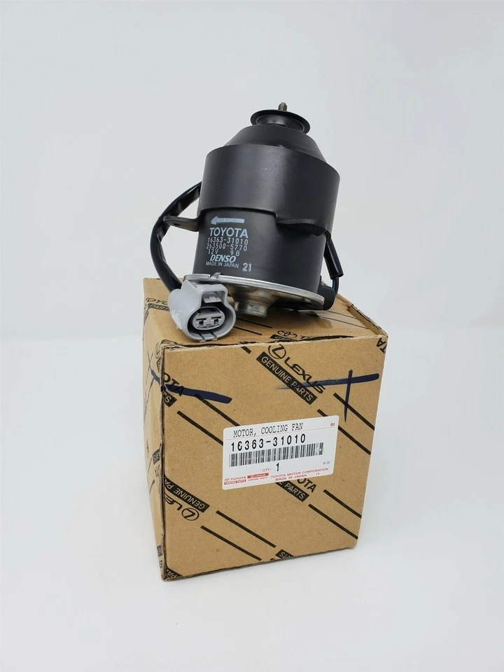 Ventilador de refrigeración del motor genuino Toyota 1636331010 No.1 Lexus LS460 GS OEM Foto 1 de 1
