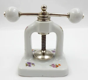 ANTIQUE 1800'S MEISSEN PORCELAIN NUT CRACKER GARLIC PRESS FLORAL DESIGN, GERMANY - Picture 1 of 15