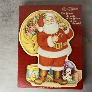 VINTAGE Hallmark Outlines Santa Shaped 500+ Pc Puzzle COMPLETE 30" x 24" - Picture 1 of 7
