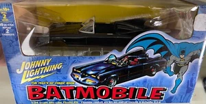 JOHNNY LIGHTNING 6904 1960s DC COMICS BATMOBILE METAL BODY 1/24 McM kit FS - Picture 1 of 3