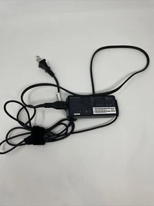 Lenovo Laptop 65W 20V AC Power Adapter Model ADLX65NCC2A - Picture 1 of 2