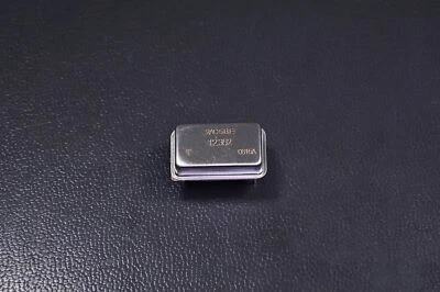 JITO-2-AC5BE-12.352000 Fox Electronics Oscillator 12.352000 MHz 14-PDIP 5V 50ppm - Image 1 of 2