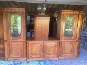 Entertainment wall unit or dining room display case and cabinet - Picture 1 of 12