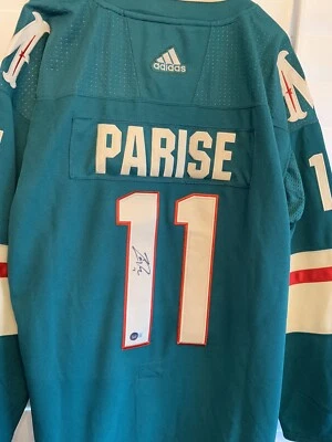Zach Parise Signed Minnesota Wild Jersey Beckett BAS COA Autograph - Image 1 of 4