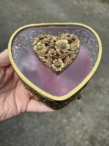Vintage Heart Shaped Ormolu Jewelry Trinket Box or Casket - Picture 1 of 7