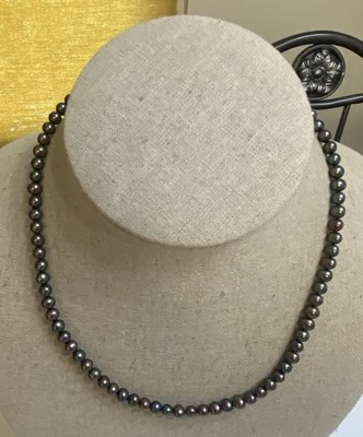 Gorgeous Small Peacock Pearl 5mm Necklace Gold Tone Clasp 16” - Image 1 of 4