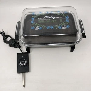 Vintage Presto Wee Fry Electric Skillet With Clear Glass Lid Cord Works 650 Watt - Picture 1 of 16