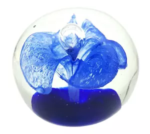 De colección Pisapapeles Flor Azul Cobalto Vidrio Soplado a Mano Pétalos Lacey Redondos 2.5" - Imagen 1 de 9