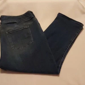 Torrid Crop Jegging Super Soft Size 22 Denim Jeans - Picture 1 of 6