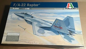 ITALERI 850 - F/A-22 RAPTOR - 1/48 PLASTIC KIT SIGILLATO - Picture 1 of 1