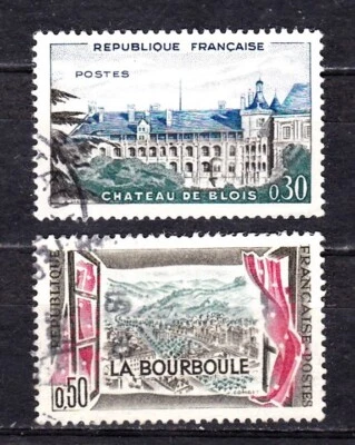 FRANCE #965-966 USED BLOIS CHATEAU & VIEW OF LA BOURBOULE - Image 1 of 2