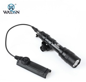 WADSN M600DF Scout Light Rail Mount LED Flashlight w/ Dual Function Switch - BK