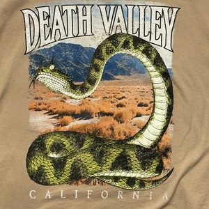 Death Valley California T-Shirt Herren Extra Large Tan Rattlesnake In Desert - Bild 1 von 5