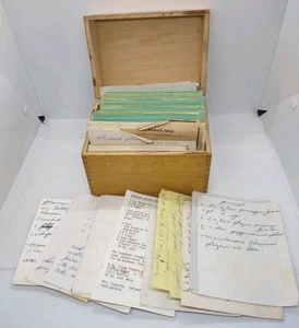 Vintage Wooden Recipe Box W/ Hand Written - Typed Recipes - Clippings - Picture 1 of 12
