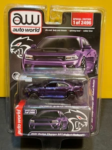 CARGADOR DODGE SRT HELLCAT REDEYE PÚRPURA METÁLICO 1/64 AUTO WORLD 2021 1/2486 - Imagen 1 de 2