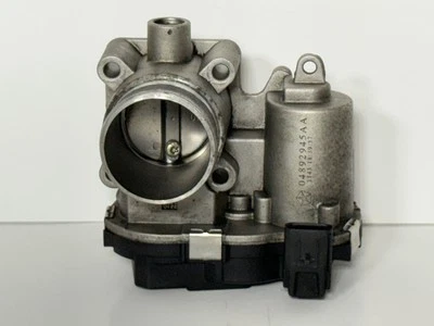 2012 - 2017 Fiat 500L 1.4L Throttle Body Valve Assembly OEM - Image 1 of 4