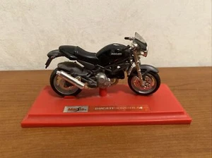 1:18 Ducati Monster S4 MOTORCYCLE BIKE DIECAST MODEL TOY Majsto - Foto 1 di 4