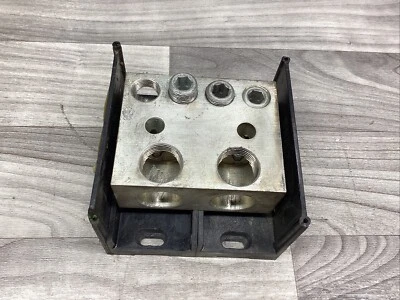Gould Shawmut Power Distribution Block 69561 600V 1000-250 PRI 1 POLE #804F320 - Image 1 of 4
