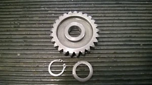1977 Yamaha YZ 100 KICKSTARTER IDLE GEAR - Picture 1 of 2