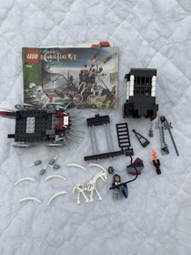 LEGO CASTLE 7092 SKELETONS' PRISON CARRIAGE INCOMPLETE 1 KNIGHT 1 WHITE HORSE