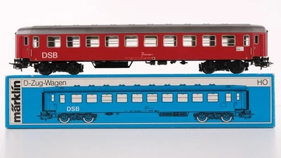 Märklin H0 4045 Nahverkehrswagen 50 86 20-84 096-9 B der DSB - Bild 1 von 3