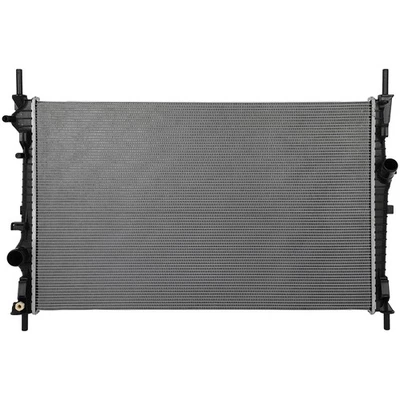 Radiator For 2015 2016 Ford Transit-250 2017-2019 2015-2019 Ford Transit-150 Foto 1 de 4