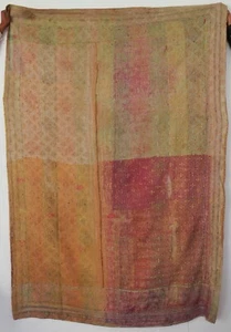 Affascinanti coperte lenzuola trapunte Kantha vintage indiane di altissima qualità - Foto 1 di 4